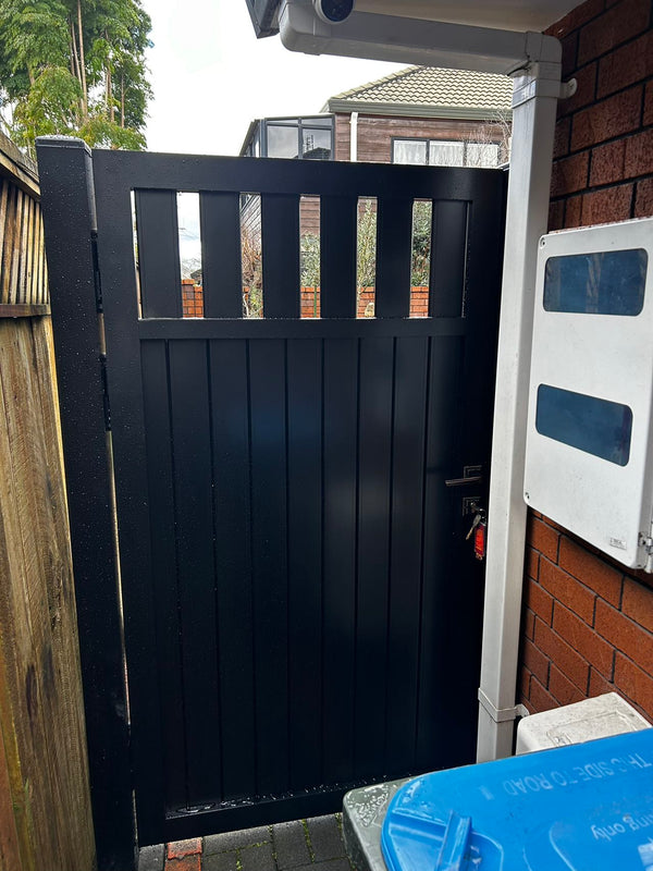 Custom Aluminium Pedestrian Gates NZ | Homelovers
