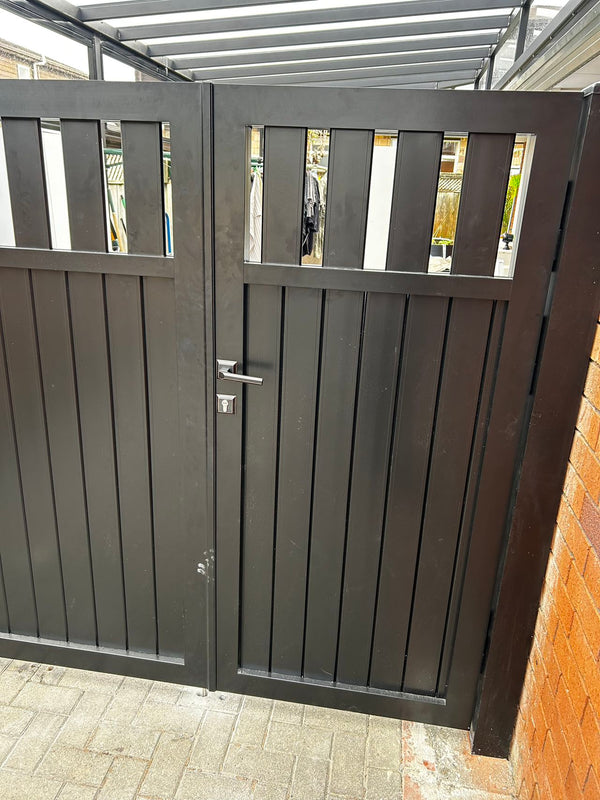 Custom Aluminium Pedestrian Gates NZ | Homelovers