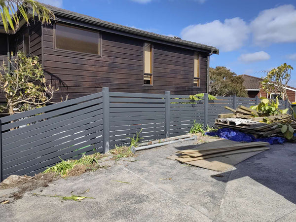 Custom Aluminium Fencing NZ | Premium Privacy Screens by Homelovers