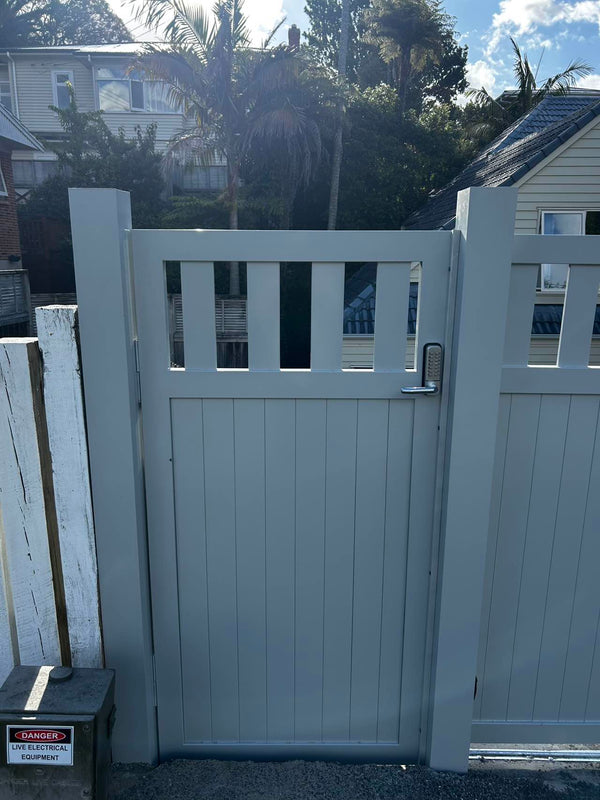 Custom Aluminium Pedestrian Gates NZ | Homelovers