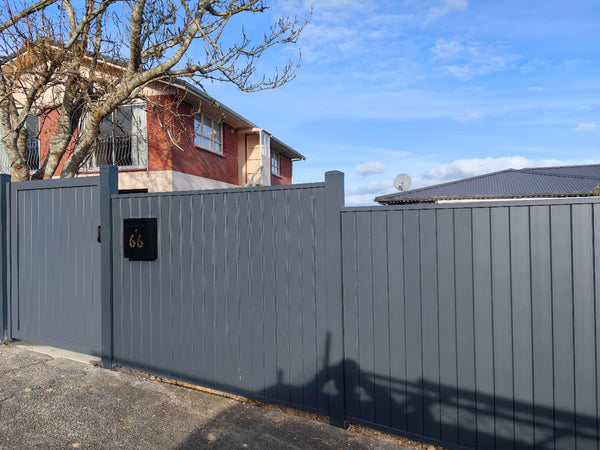 Custom Aluminium Pedestrian Gates NZ | Homelovers
