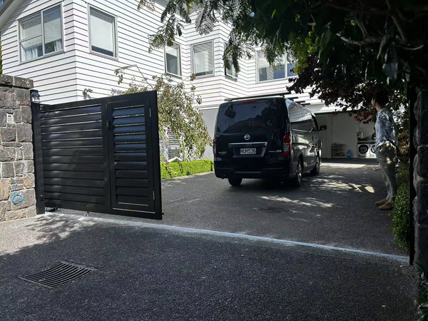 Custom Aluminium Automated Sliding Gates NZ | Homelovers