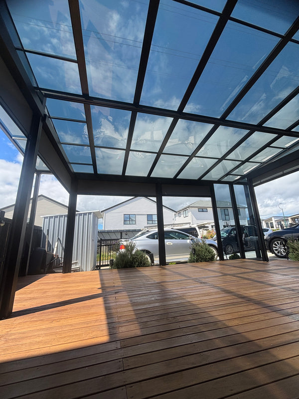 Custom Outdoor Blinds & Zip Screens NZ | Homelovers