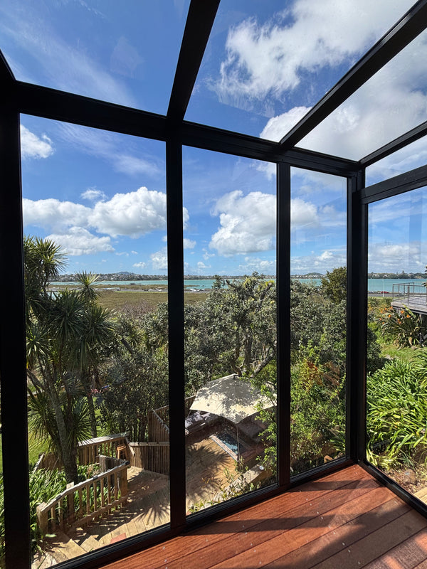 Custom Aluminium Sunrooms & Conservatories NZ | Homelovers
