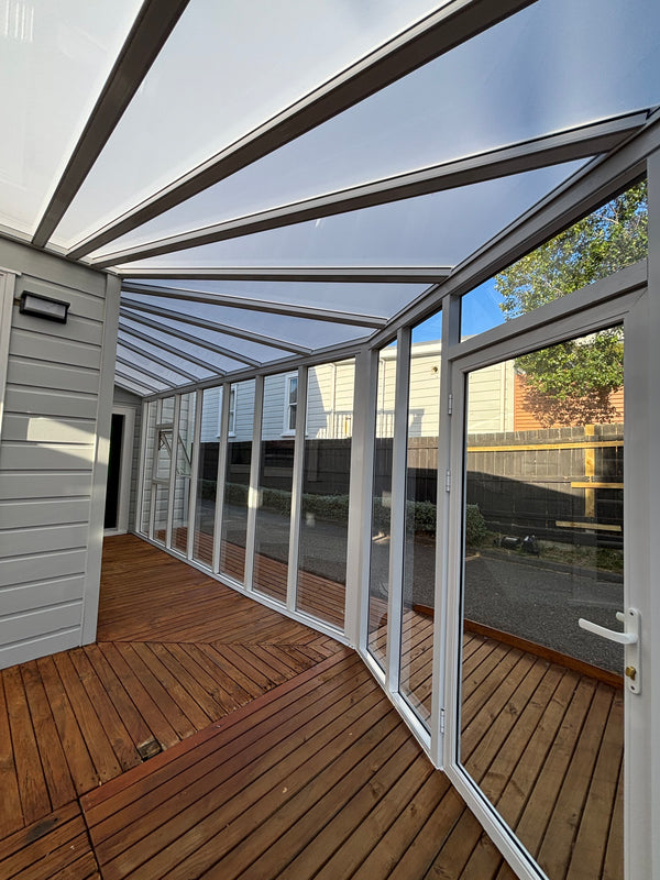 Custom Aluminium Sunrooms & Conservatories NZ | Homelovers