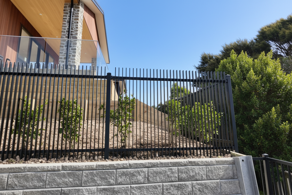 Custom Aluminium Fencing NZ | Premium Privacy Screens by Homelovers