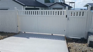 Custom Aluminium Fencing NZ | Premium Privacy Screens by Homelovers