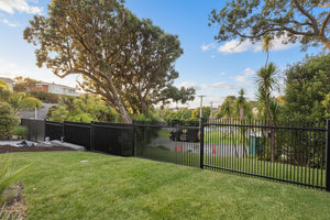 Custom Aluminium Fencing NZ | Premium Privacy Screens by Homelovers