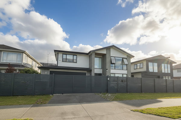 Custom Aluminium Fencing NZ | Premium Privacy Screens by Homelovers