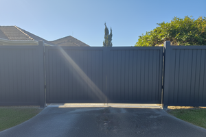 Custom Aluminium Fencing NZ | Premium Privacy Screens by Homelovers