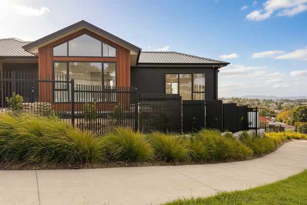 Custom Aluminium Fencing NZ | Premium Privacy Screens by Homelovers