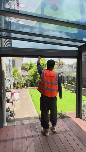 Custom Outdoor Blinds & Zip Screens NZ | Homelovers