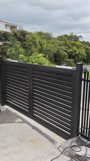 Galvanized Steel Blade Fencing NZ | Heavy-Duty Architectural Fences